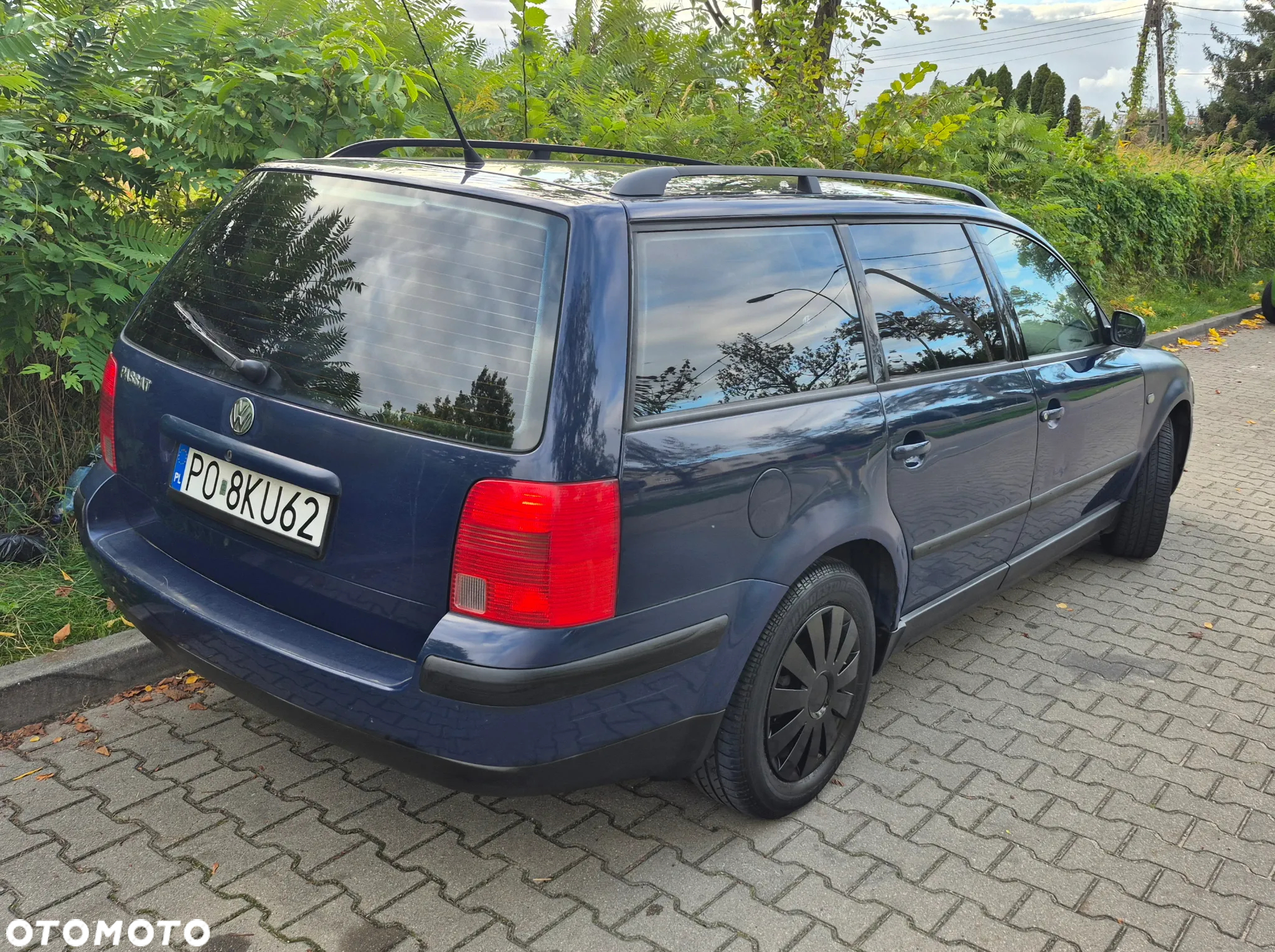 Volkswagen Passat 1.6 Trendline - 4