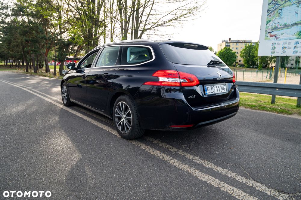Peugeot 308 - 5