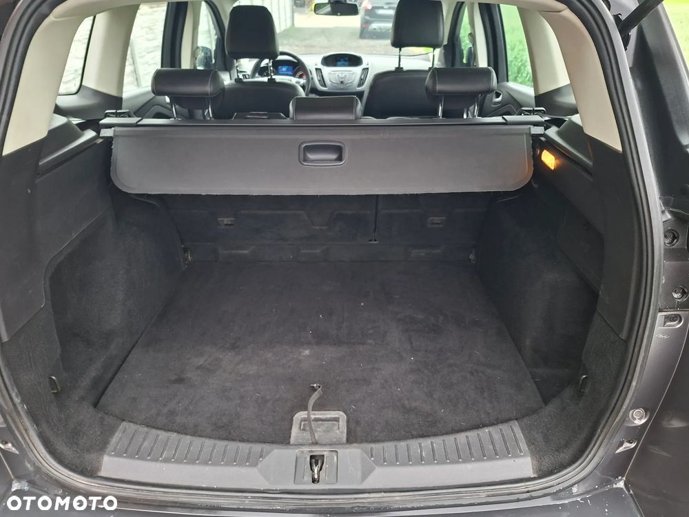 Ford Kuga 2.0 TDCi FWD Titanium - 18