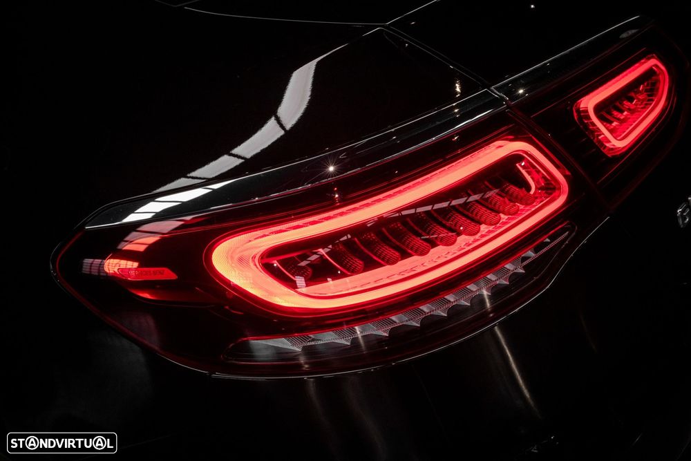 Mercedes-Benz GLC 300 e Coupe 4Matic 9G-TRONIC AMG Line - 8