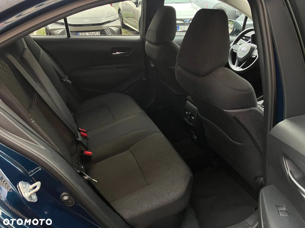Toyota Corolla 1.8 Hybrid Style - 19