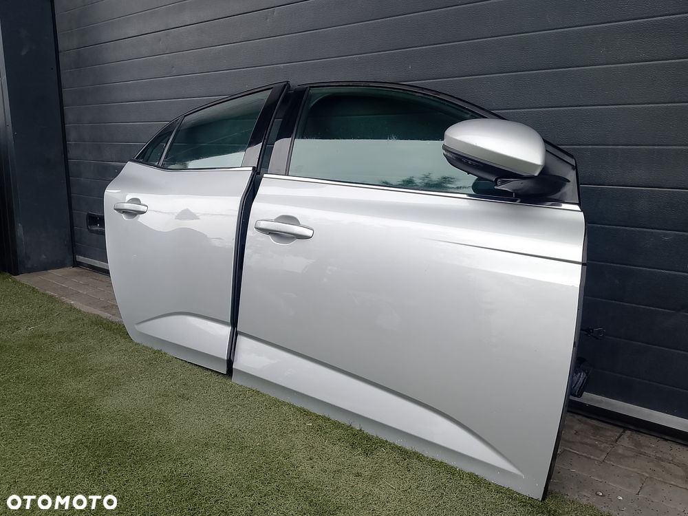 DRZWI PRAWY PRZÓD TYŁ TYLNE  KOMPLETNE RENAULT MEGANE IV HB TED69 - 3