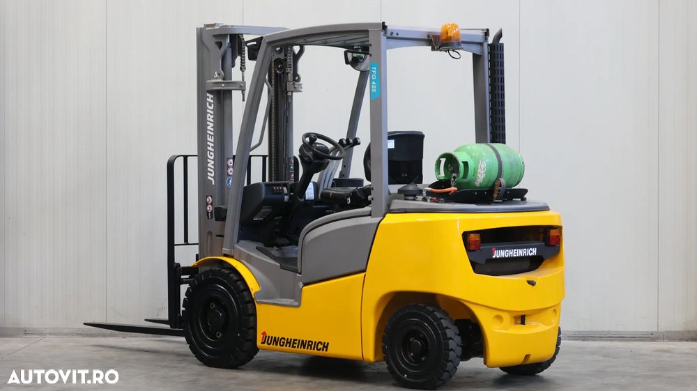 Jungheinrich TFG 425 - 3