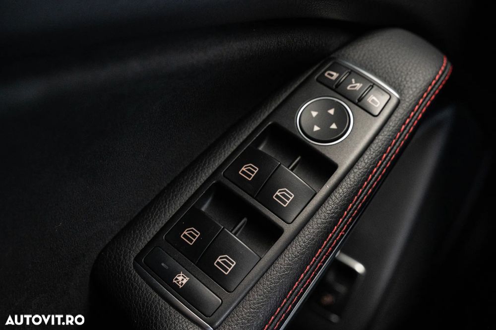 Mercedes-Benz GLA 250 7G-DCT AMG Line - 25