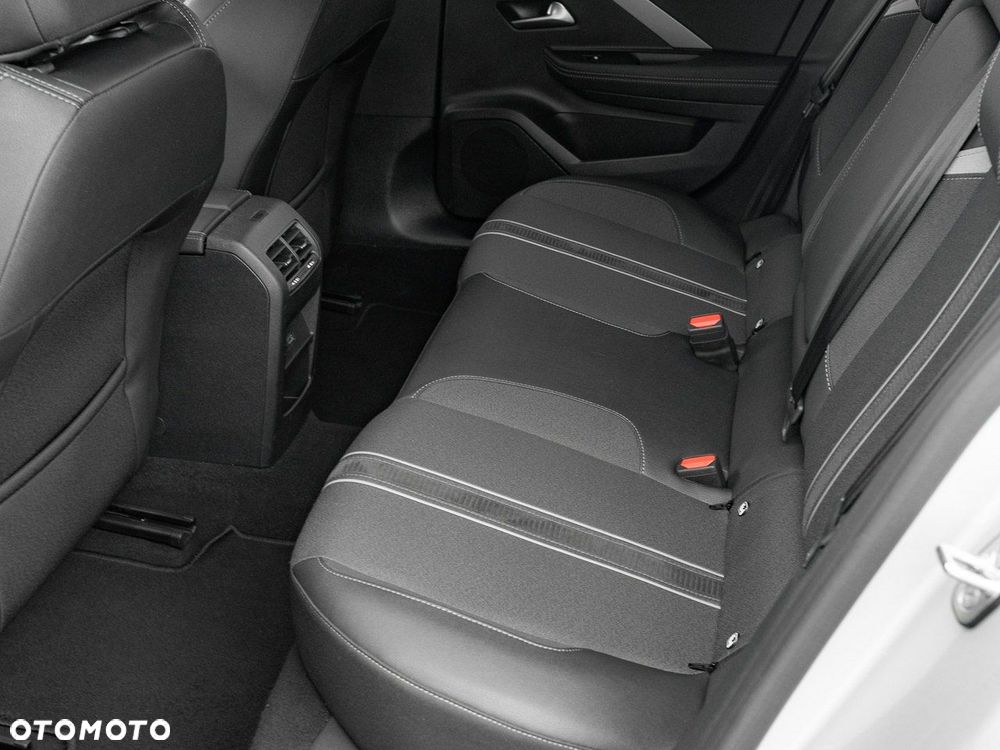 Opel Astra VI 1.2 T GS S&S - 25