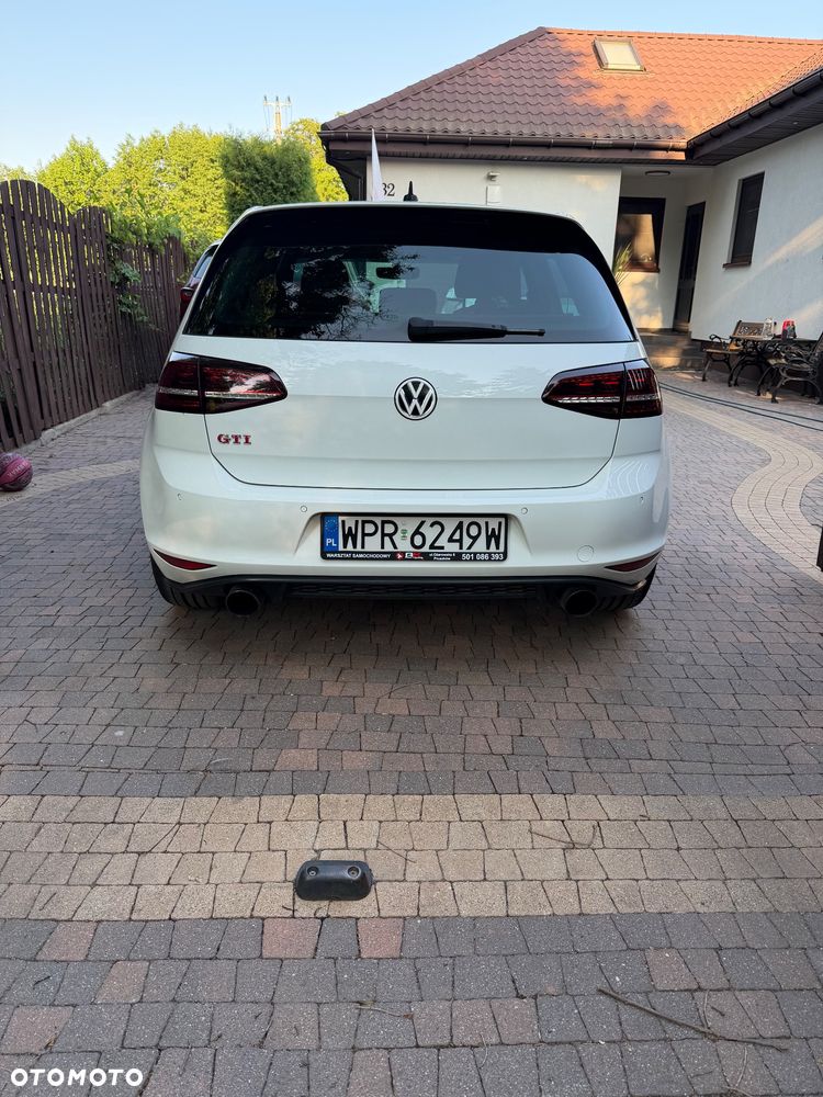 Volkswagen Golf 2.0 TSI BMT GTI Performance - 5