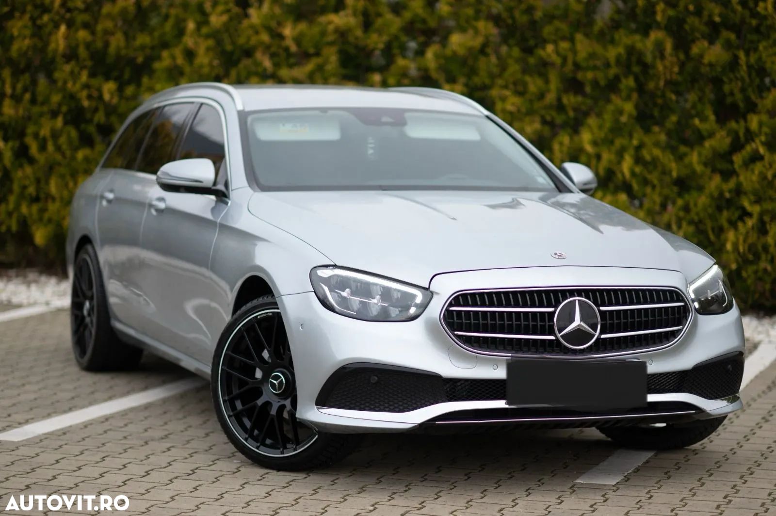Mercedes-Benz E - 1