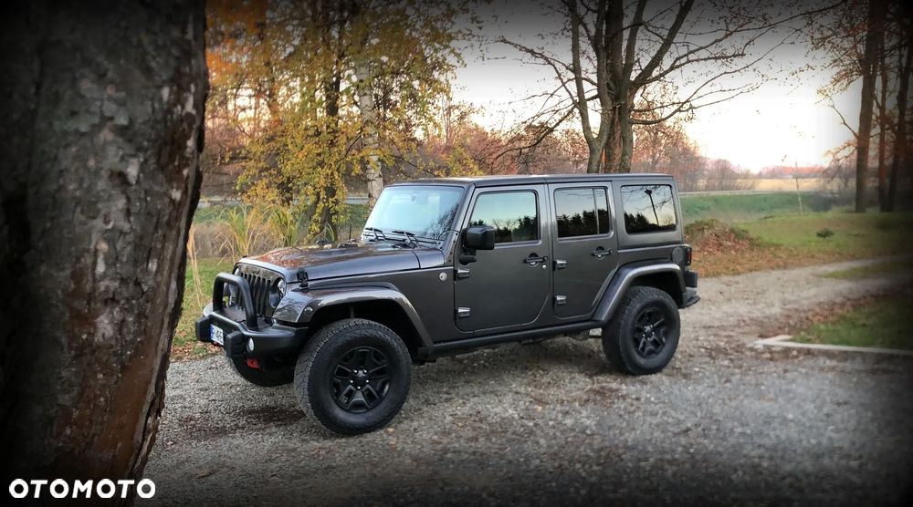 Jeep Wrangler 3.6 Unlim Sahara - 2