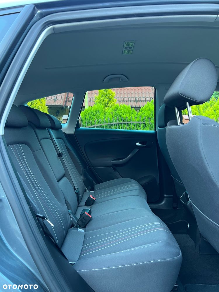 Seat Altea 1.6 TDI DPF CR DSG Style Copa - 23