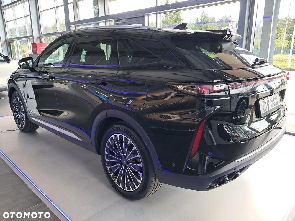 Omoda 9 1.5 Super Hybrid Exclusive AWD - 4