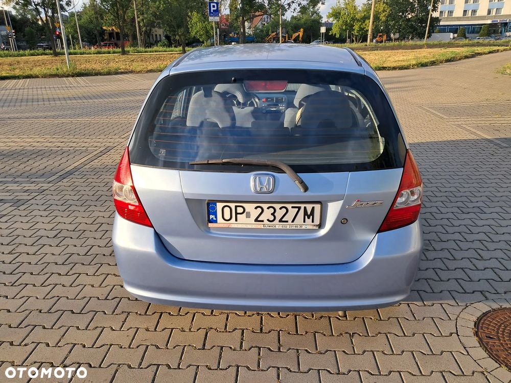 Honda Jazz 2002 photo 2