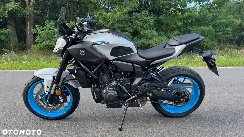 Yamaha MT - 5