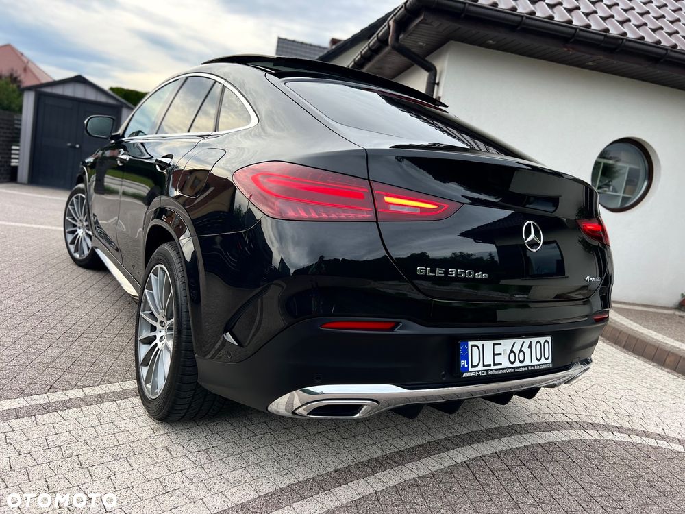 Mercedes-Benz GLE 300 d 4Matic 9G-TRONIC AMG Line - 22