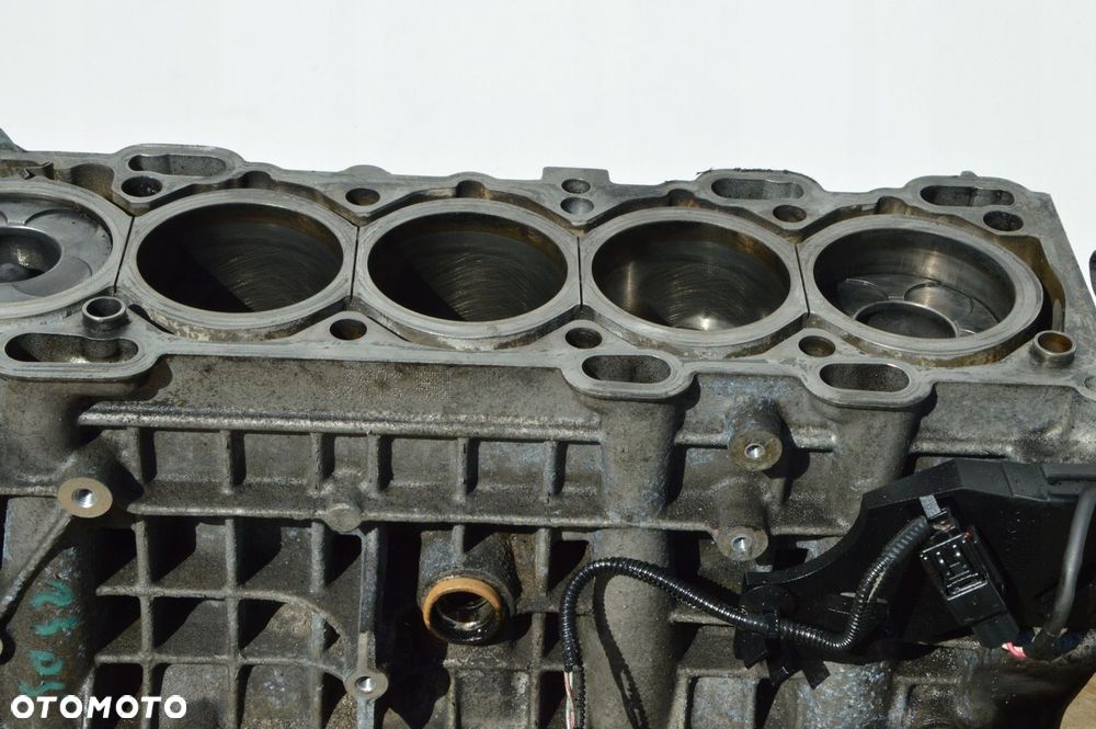 blok silnika wał panewki tłoki volvo 2.4 d5 V70 S60 s80 XC90 d5244t d5 244t - 10