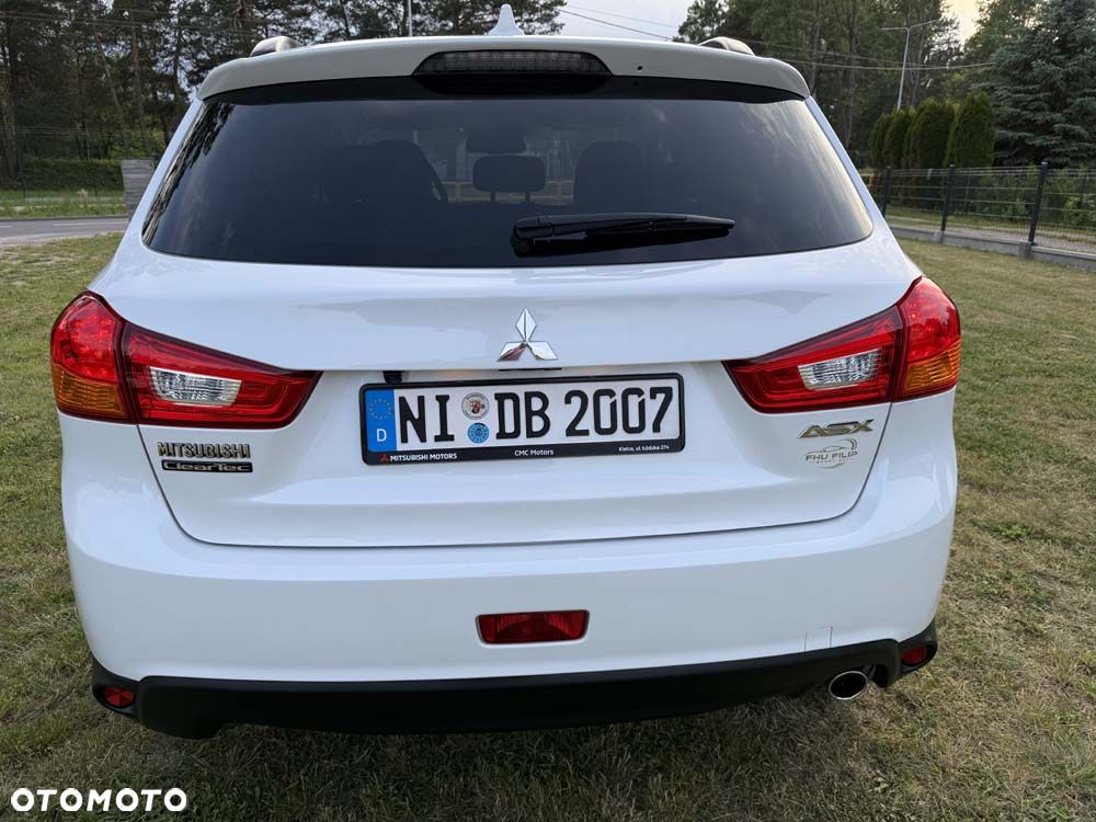 Mitsubishi ASX 1.6 Intense Plus Navi Blue Edition - 11