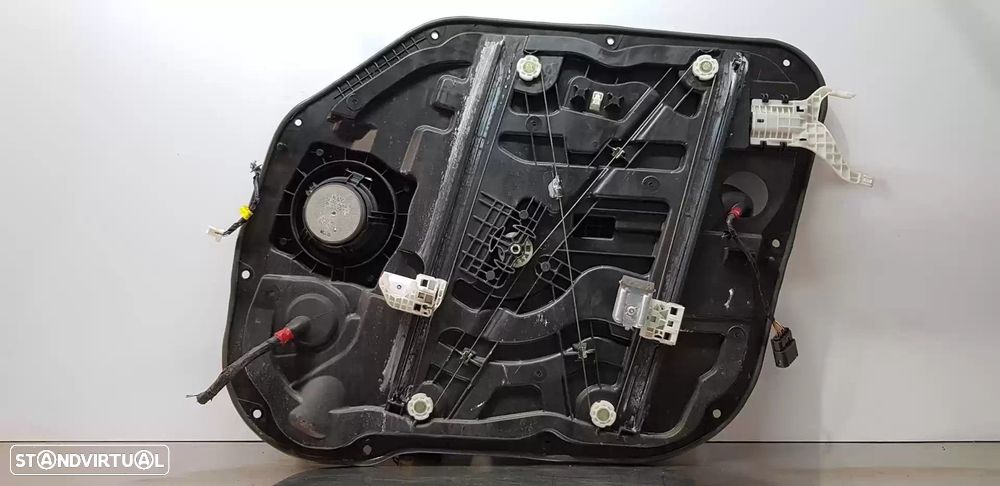 ELEVADOR DE VIDRO FRONTAL ESQUERDO KIA CARENS IV 2018 -82470A4260 - 3