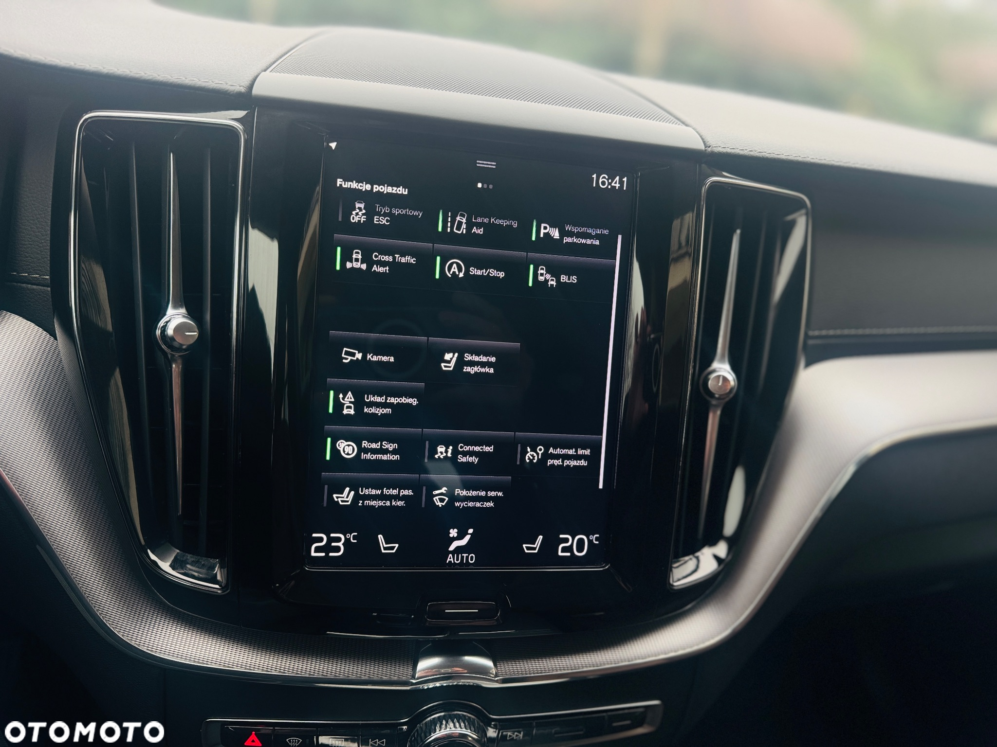 Volvo XC 60 D4 Geartronic Inscription - 9