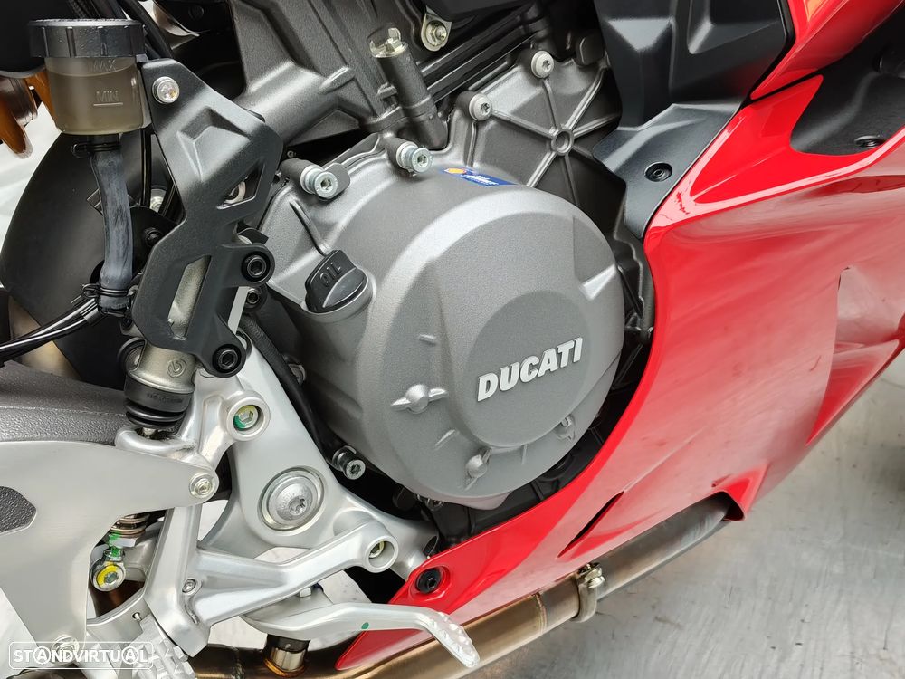 Ducati Panigale V2 S - 16