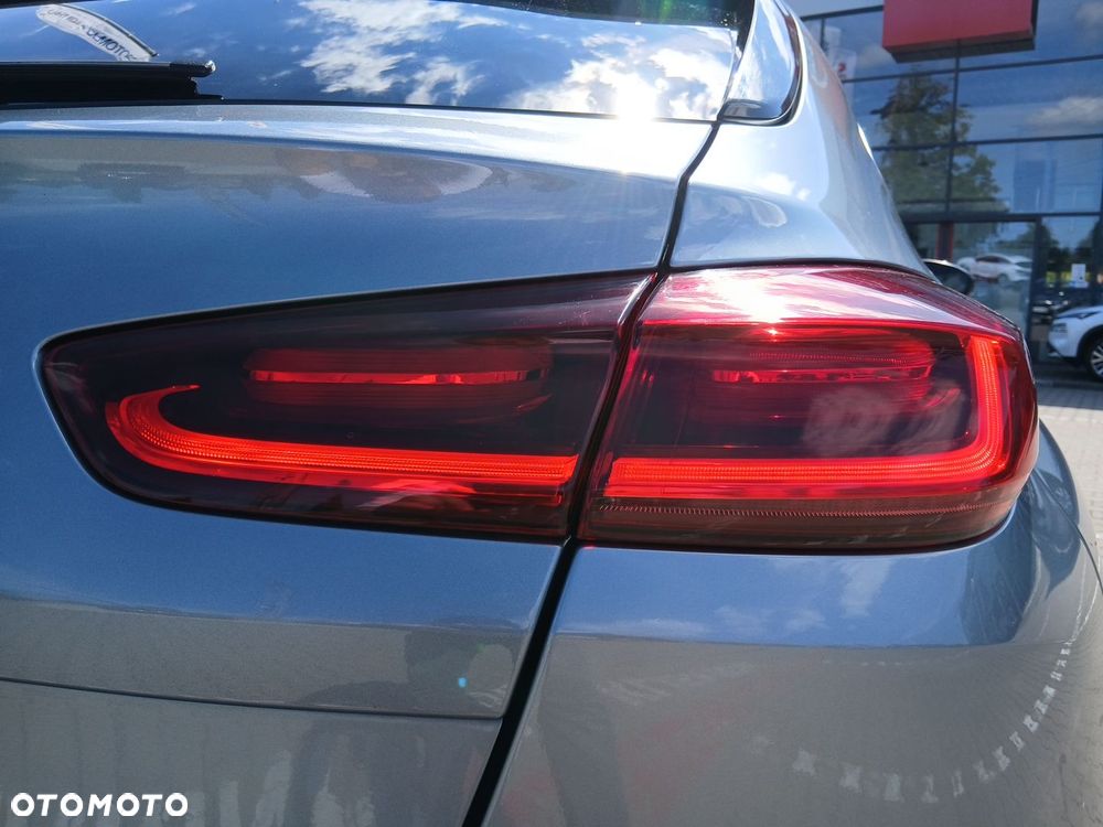 Kia XCeed 1.4 T-GDI M - 11