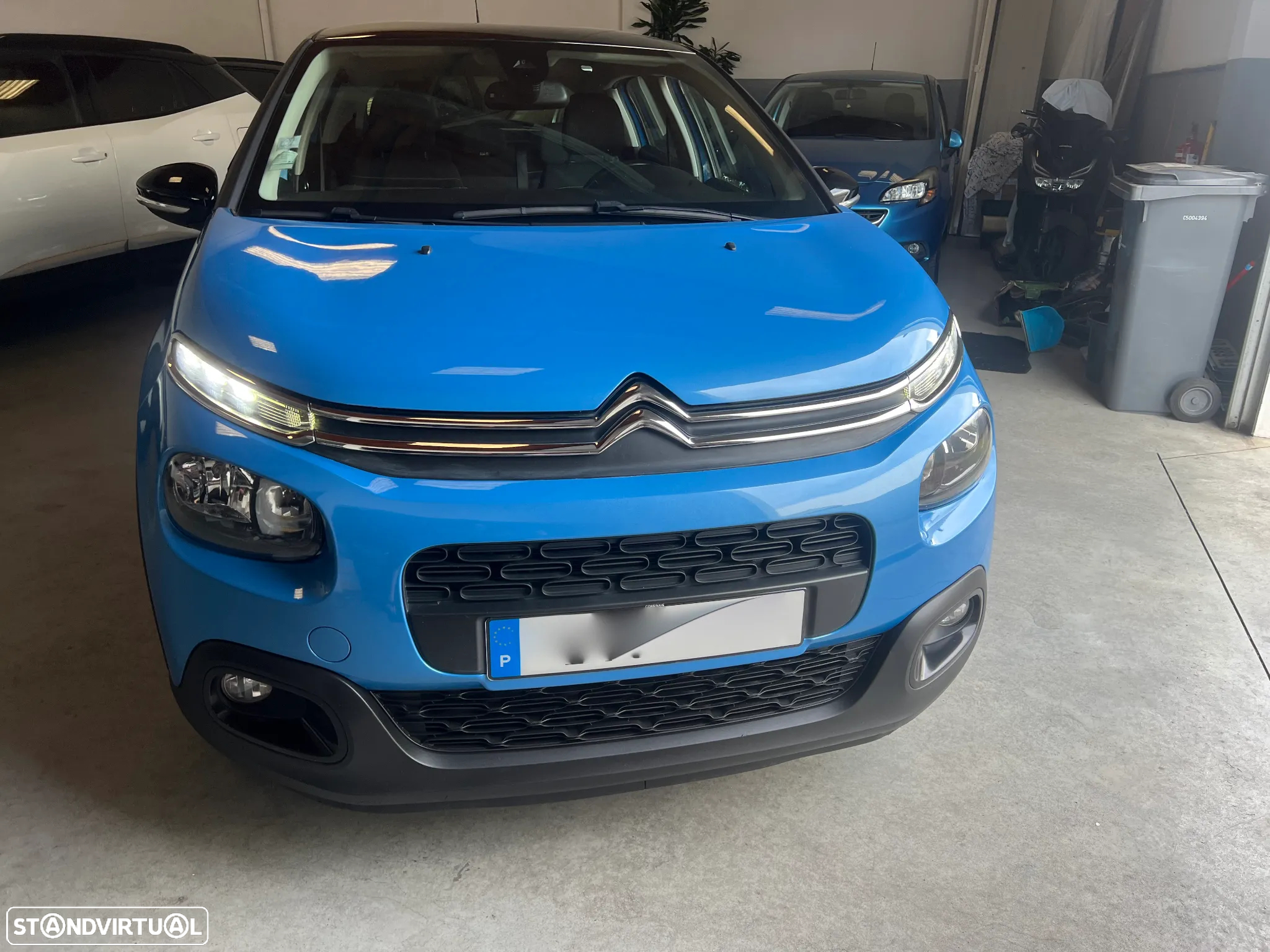 Citroën C3 1.2 PureTech Shine - 3