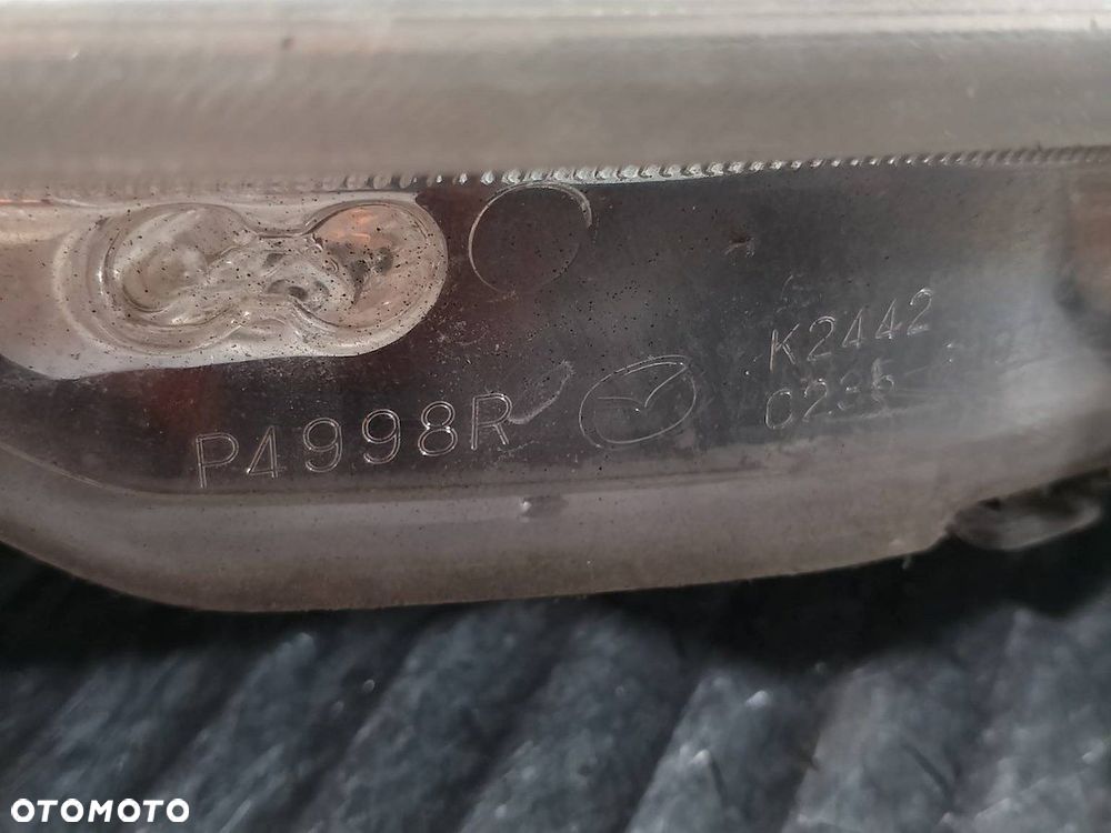 LAMPA PRZÓD PRAWA MAZDA 5 ( 05-10 ) P5115R  P4998 - 3