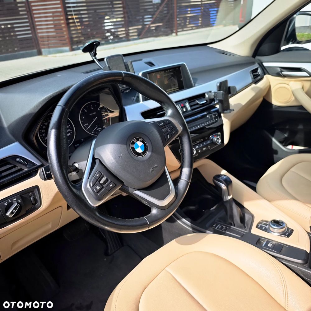 BMW X1 sDrive18d Sport Line - 2