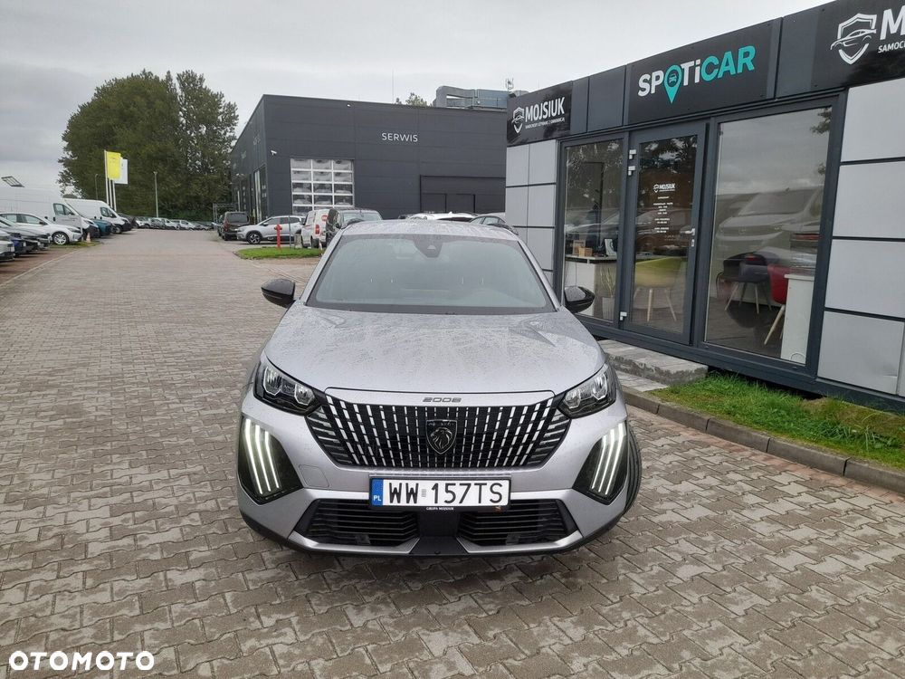 Peugeot 2008 1.2 PureTech Allure S&S EAT8 - 11