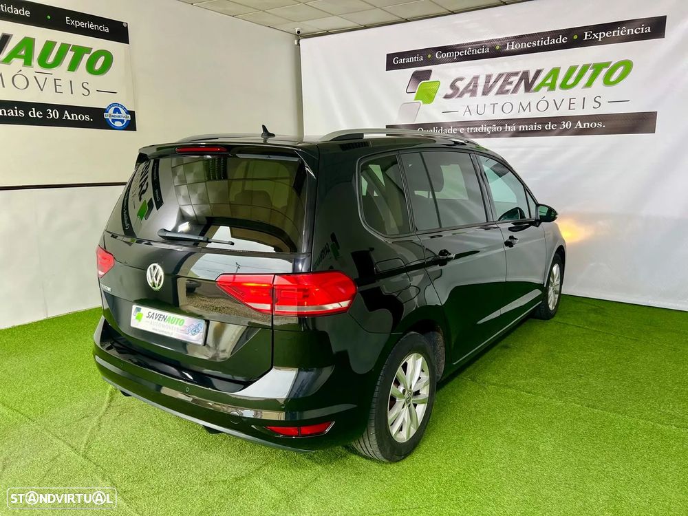 VW Touran 1.6 TDI Highline DSG - 13