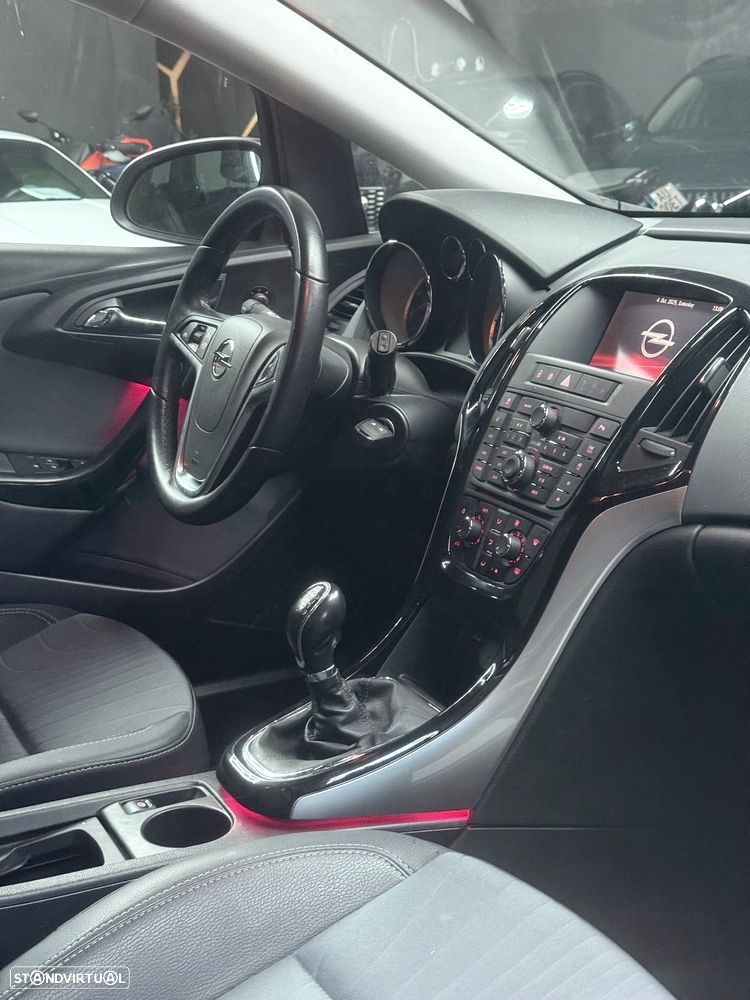 Opel Astra Sports Tourer 1.4 Cosmo S/S - 14