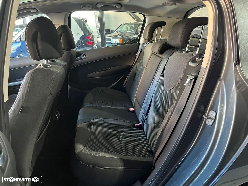 Peugeot 308 1.6 HDi Sport - 13
