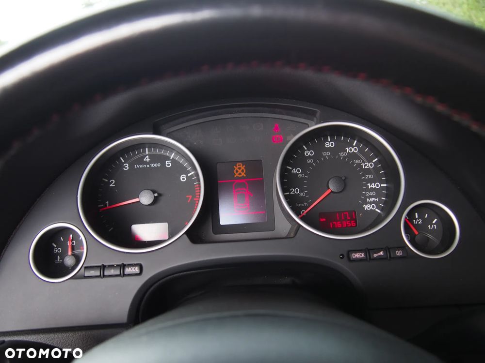 Audi A4 Cabrio 1.8T - 12