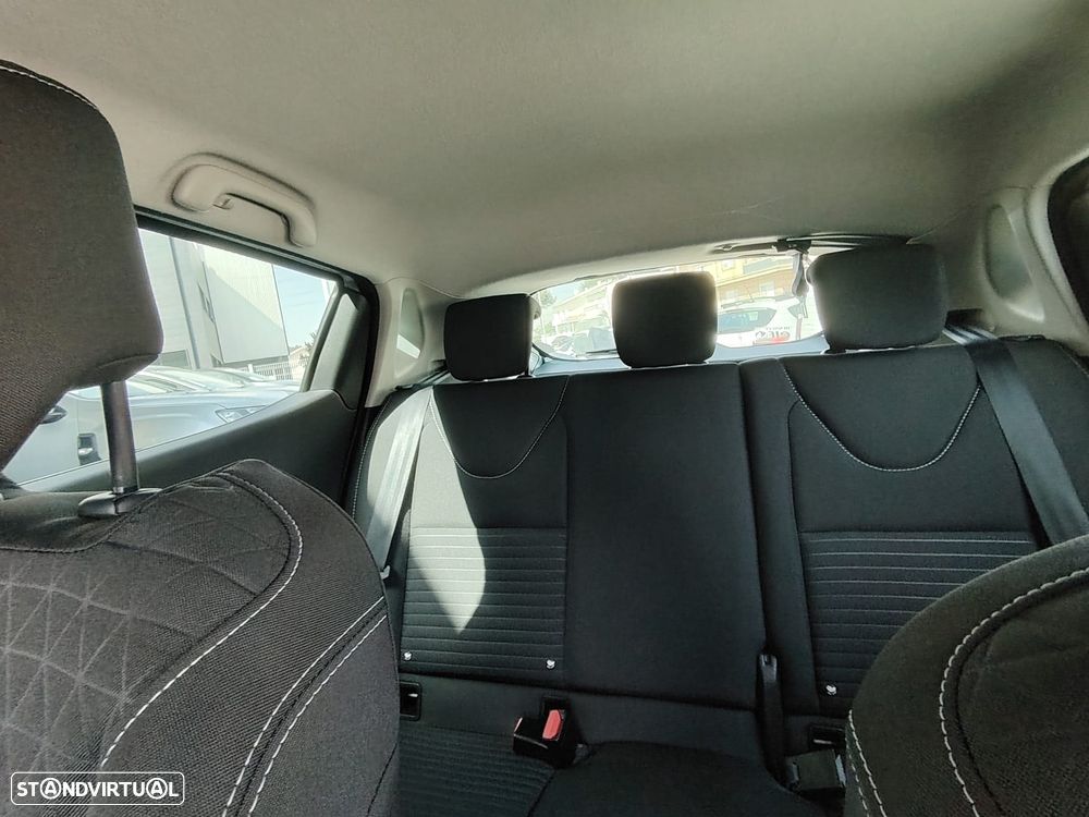 Renault Clio 0.9 TCe Limited Edition - 19