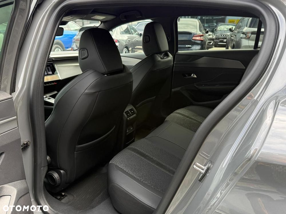Peugeot 308 - 28