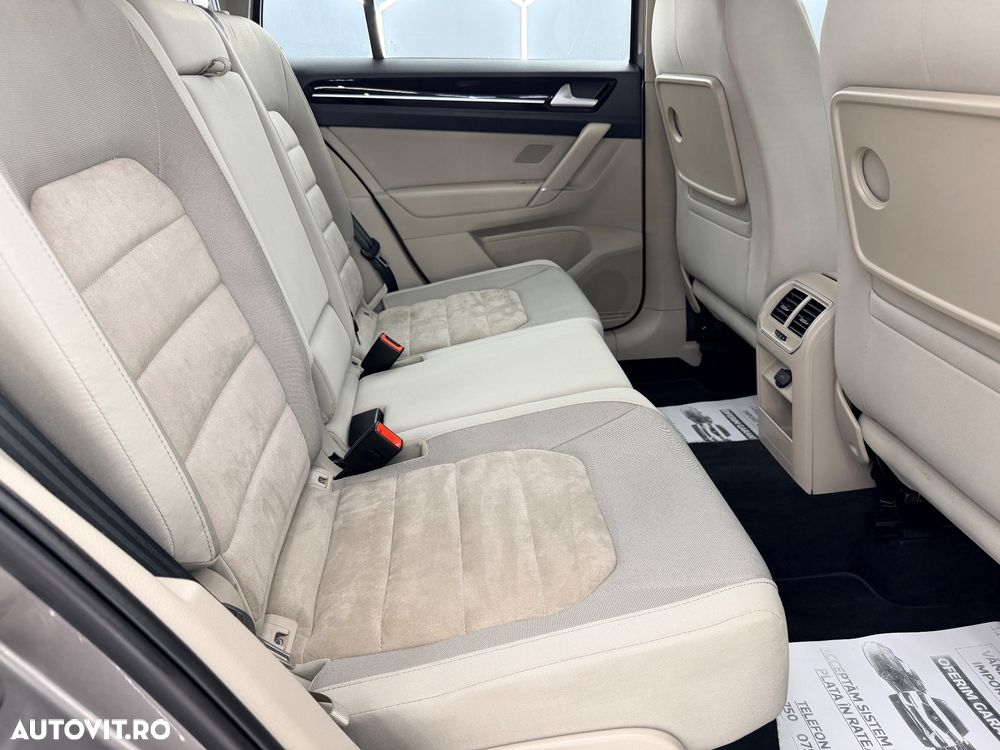 Volkswagen Golf Sportsvan 1.4 TSI (BlueMotion Technology) DSG Highline - 7