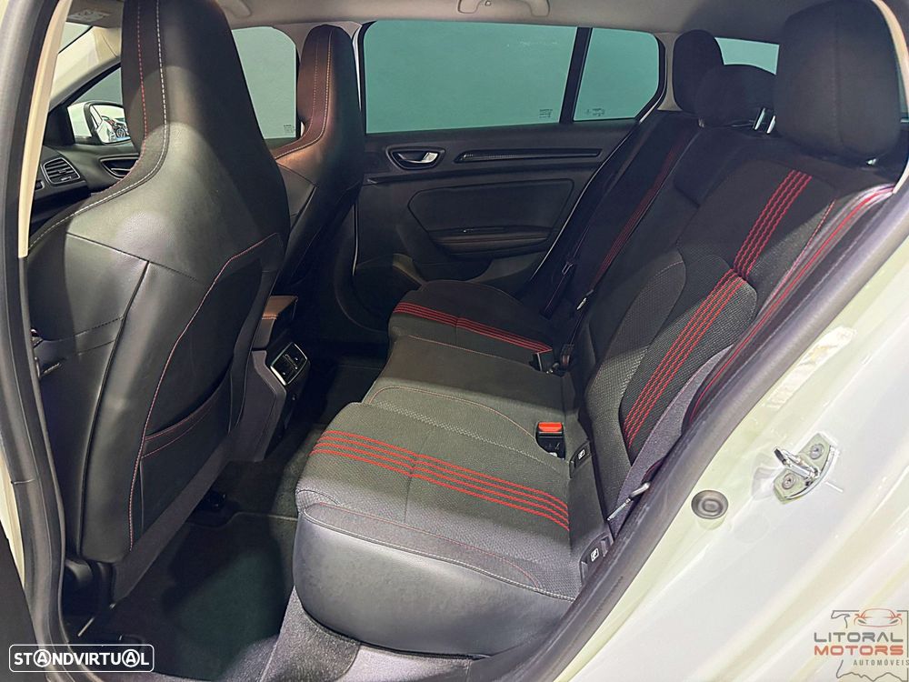 Renault Mégane Sport Tourer 1.6 E-Tech Plug-In Hybrid R.S. Line - 17