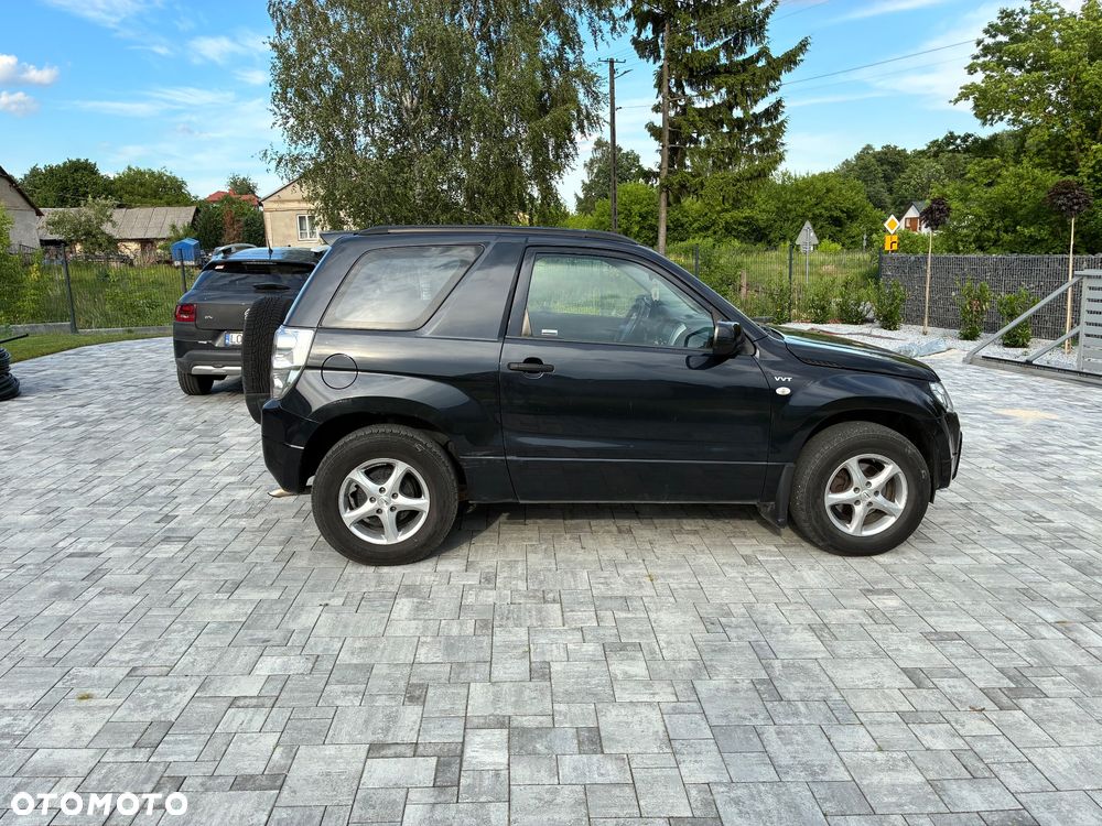 Suzuki Grand Vitara 1.6 - 4