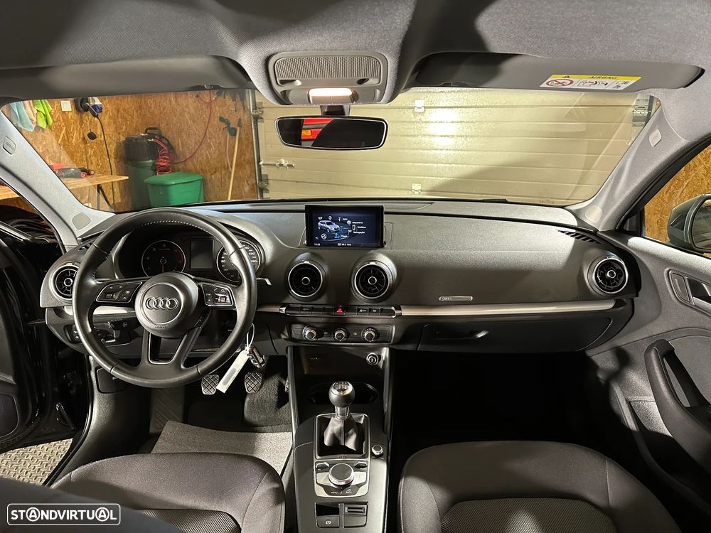 Audi A3 Sportback 30 TDI - 5