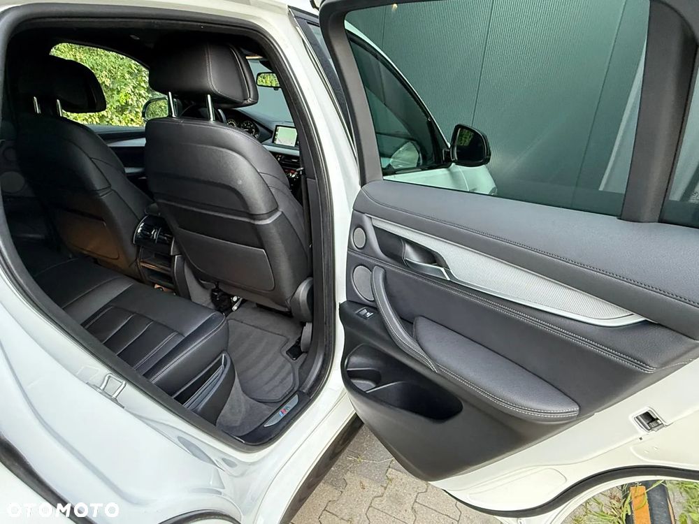 BMW X6 xDrive40d - 17