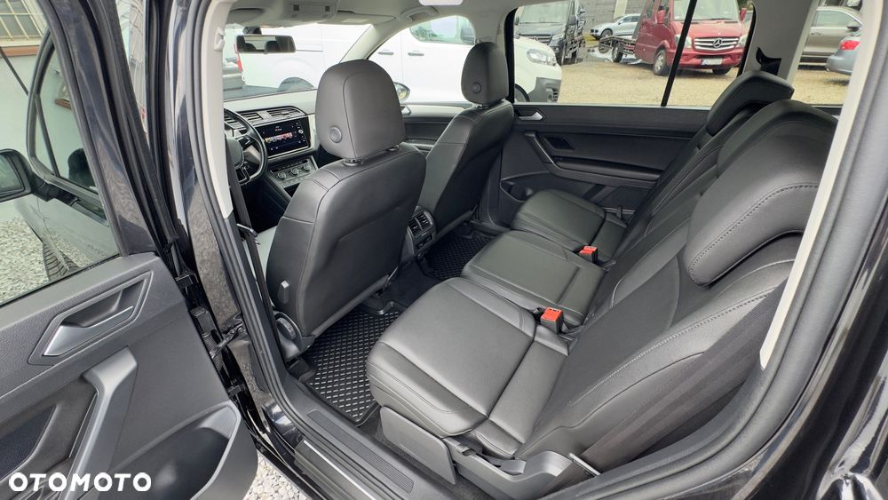 Volkswagen Touran 2.0 TDI SCR DSG Comfortline - 34