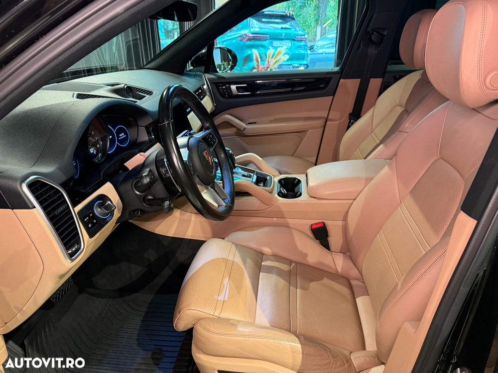 PORSCHE Cayenne 2018 — imagine 12