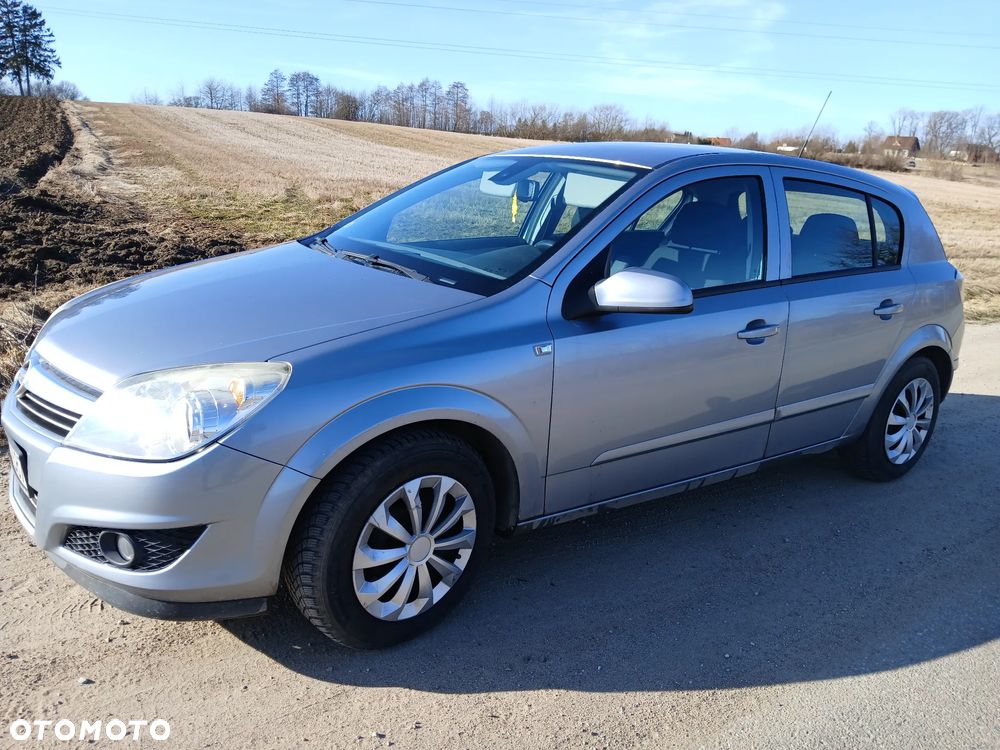 Opel Astra 1.4 Essentia - 12