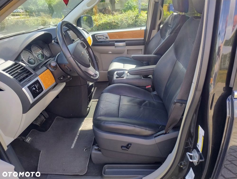 Chrysler Grand Voyager 3.8 Automatik Limited - 9