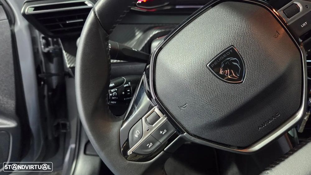 Peugeot 208 1.2 PureTech Active Pack - 30