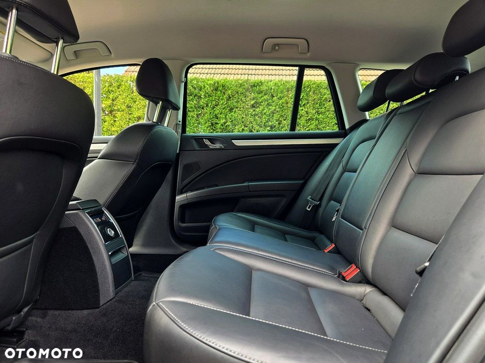 Skoda Superb 2.0 TDI Business - 12