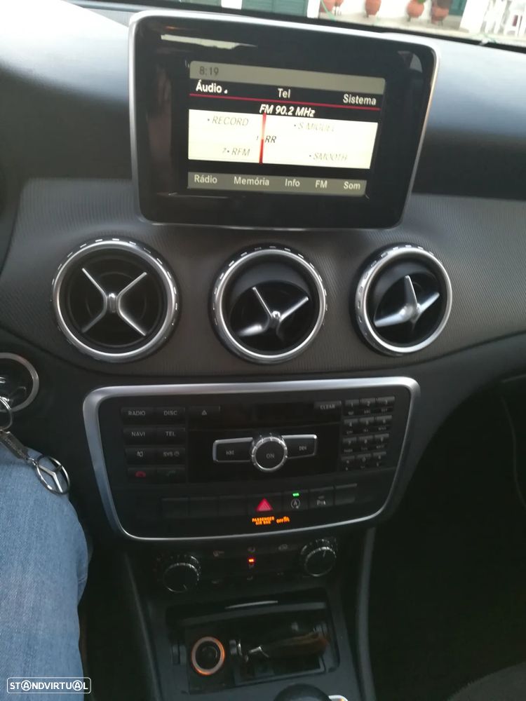 Mercedes-Benz GLA 180 CDi Urban - 5