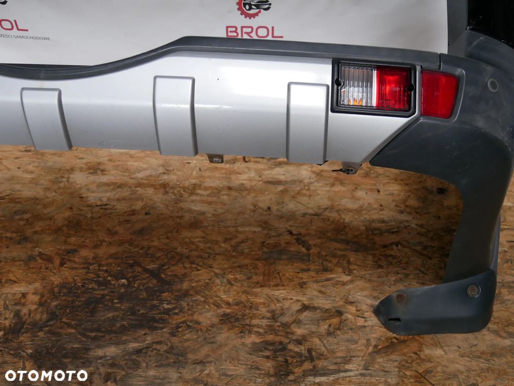 ZDERZAK TYLNY MITSUBISHI SHOGUN PAJERO IV  PDC - 7