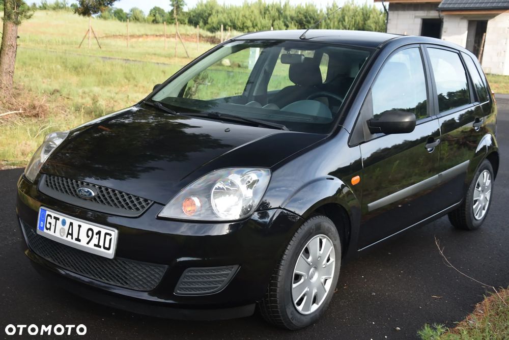 Ford Fiesta ver-1-3-black-magic - 19