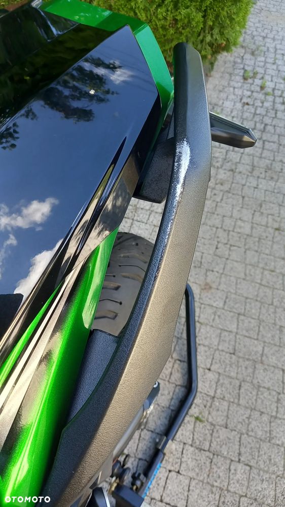 Kawasaki Ninja 1000 SX - 14