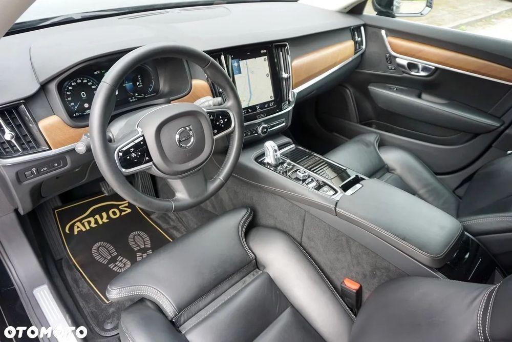 Volvo S90 T8 Twin Engine AWD Geartronic Inscription - 25