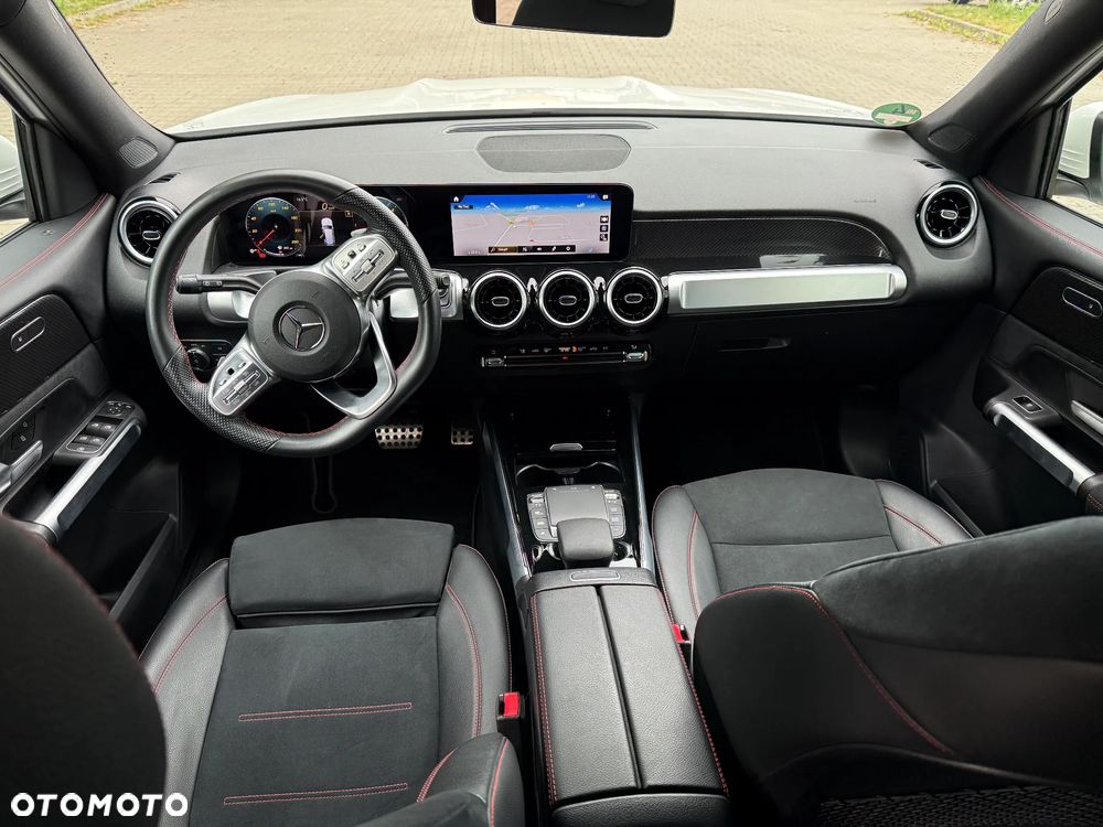 Mercedes-Benz GLB 180 d AMG Line 8G-DCT - 9